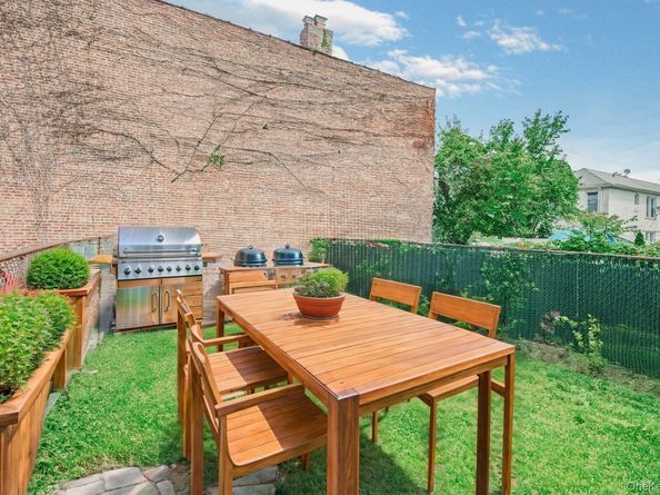 1071 Blake Avenue, Brooklyn NY 11208