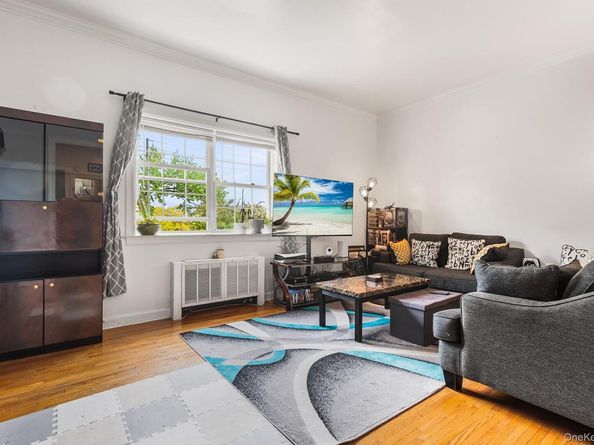 37 Fieldstone B1, Hartsdale NY 10530