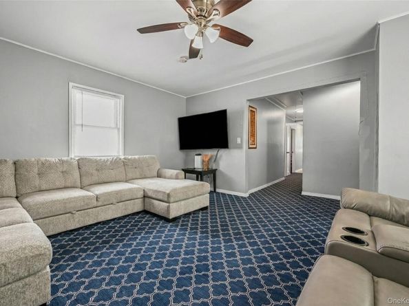 1733 5th Avenue, Bay Shore NY 11706