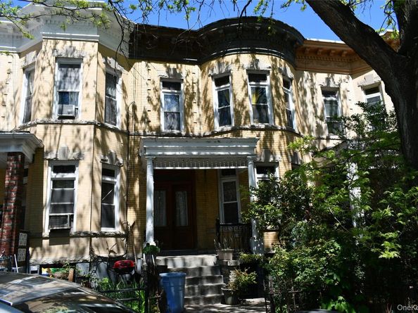 277 Maple Street, Brooklyn NY 11225