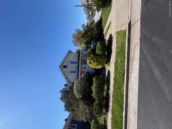 530 Maple Street, West Hempstead NY 11552