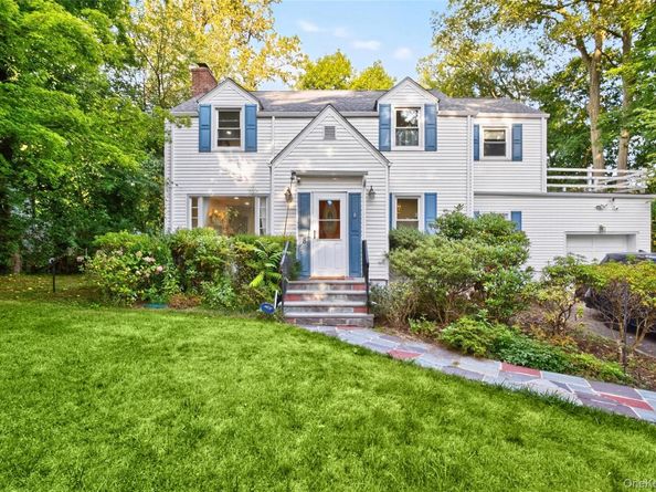 8 Beechwood Road, Hartsdale NY 10530