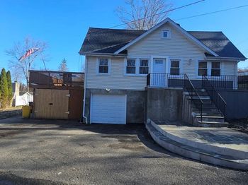 24 Greene Road