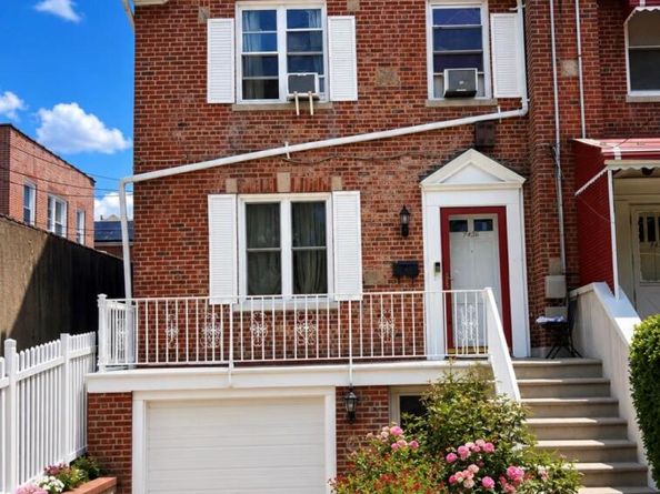 Undisclosed Address #1019504, Bronx NY 10470