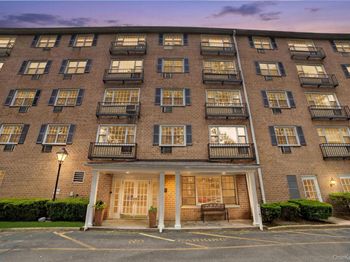 4 Consulate Drive