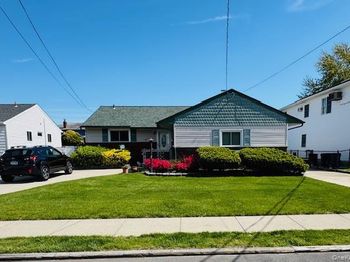 10 Schley Avenue
