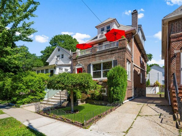 15 E 235th Street, Bronx NY 10470