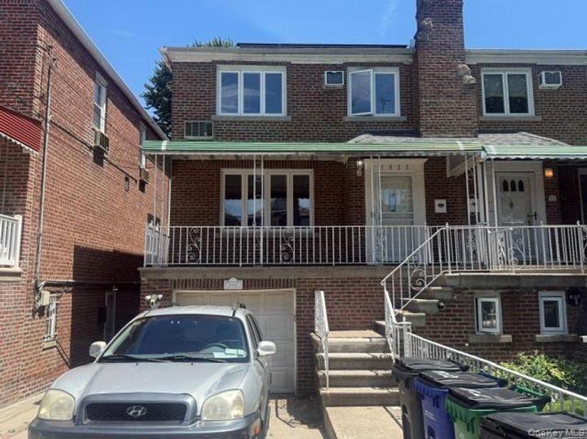 1922 Hering Avenue, Bronx NY 10461