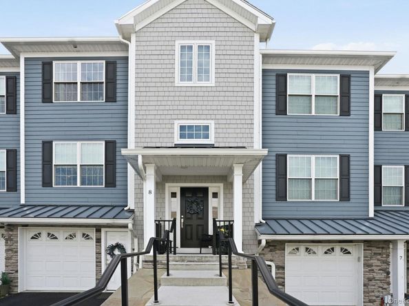 8 Muscoot River Road, Yorktown Heights NY 10598