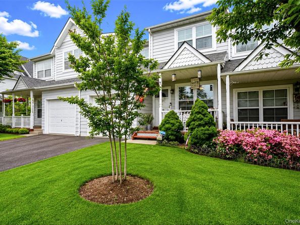 89 Northwood Boulevard, Central Islip NY 11722