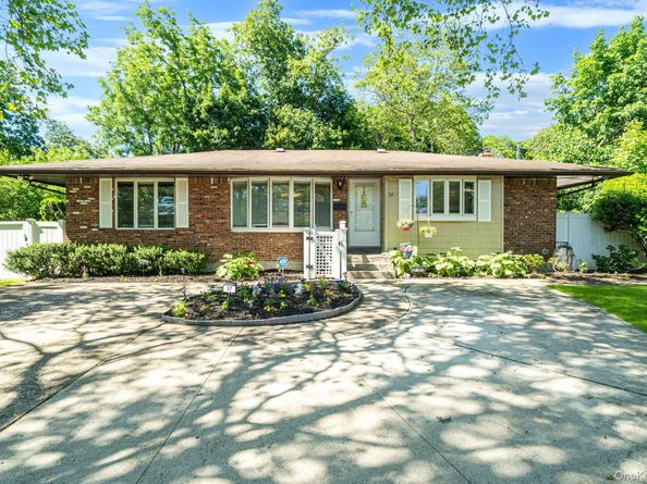 37 Coe Place, Huntington Station NY 11746