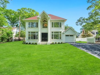 11 Amboy Lane