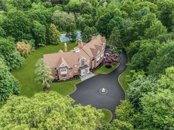 12 Saddle Ridge Road