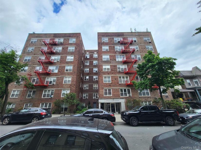 3176 Decatur Avenue L1, Bronx NY 10467