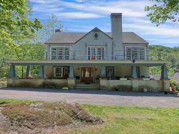 120 Spring Valley Road