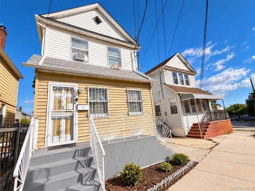 110-43 159 Street, Jamaica NY 11433