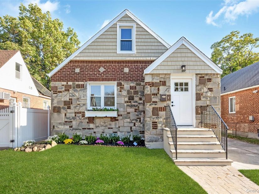 183-12 Elmira Avenue, Saint Albans NY 11412