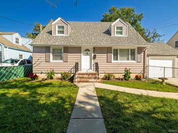 413 Greengrove Avenue