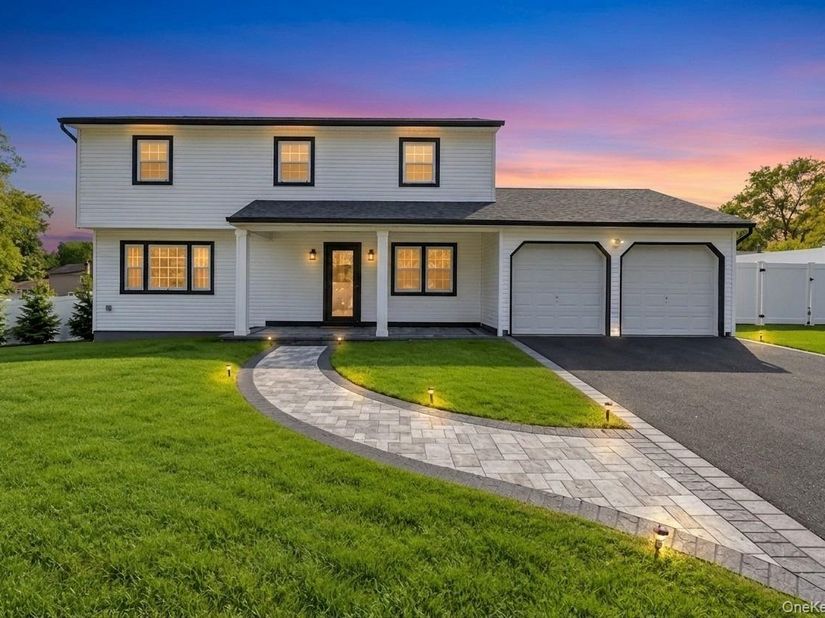 24 New Jersey Street, Dix Hills NY 11746