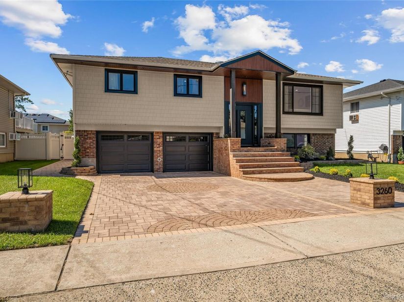 3260 Shore Road, Oceanside NY 11572