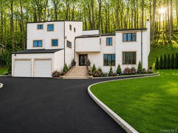 31 Byram Hill Road