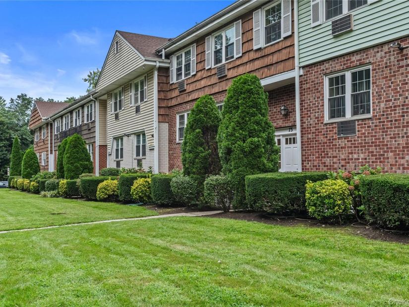73 Lorraine Terrace 325, Mount Vernon NY 10553