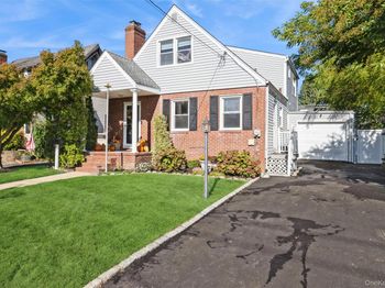 35 Annette Avenue