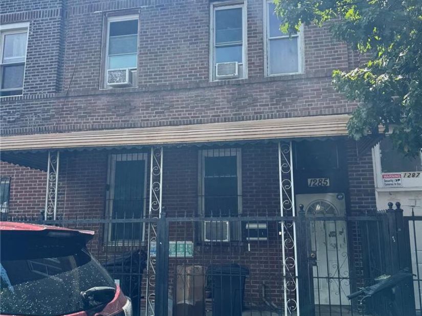 1285 Saint Lawrence Avenue, Bronx NY 10472