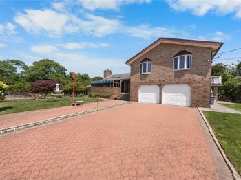 1 Grandview Drive