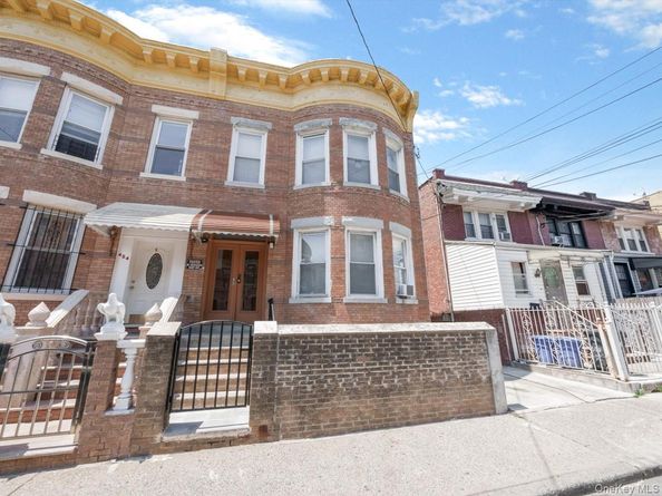 452 Lincoln Avenue HSE, Brooklyn NY 11208