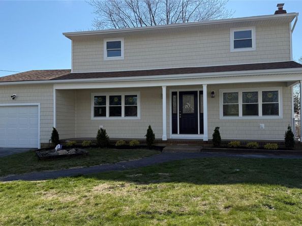 211 4th Avenue, West Babylon NY 11704