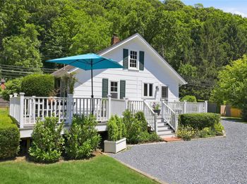 189 Pound Ridge Road