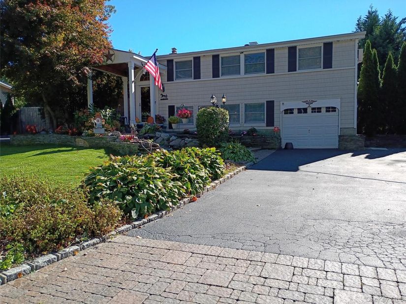 14 Fairway Drive, Port Jefferson Station NY 11776