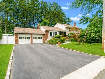 11 Carrol Place