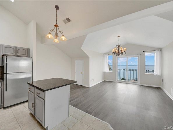 1424 Outlook Avenue 3, Bronx NY 10465