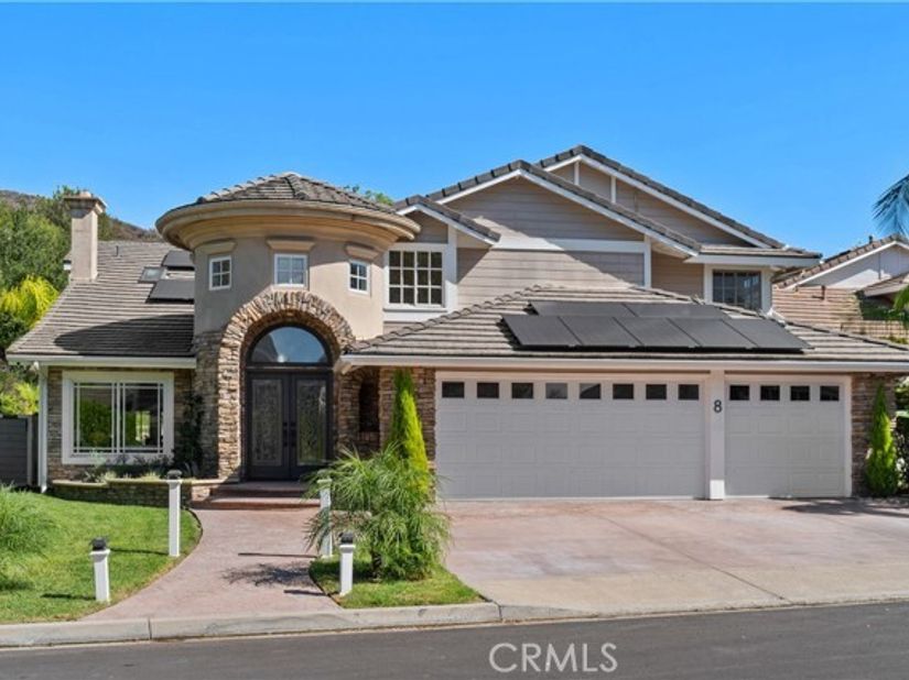 8 Eastridge, Laguna Hills CA 92679