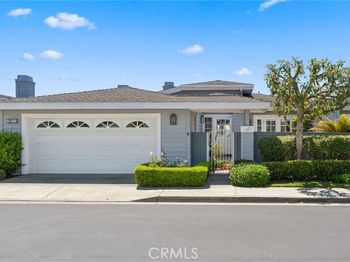 3611 Daffodil Avenue