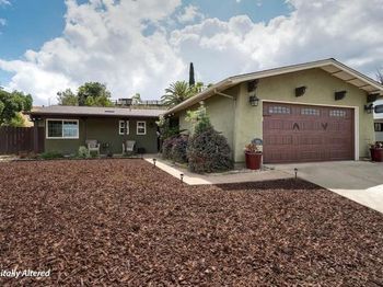 13833 Los Coches Road