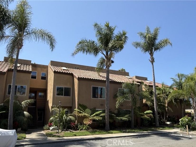 306 Coral Reef 50, Huntington Beach CA 92648