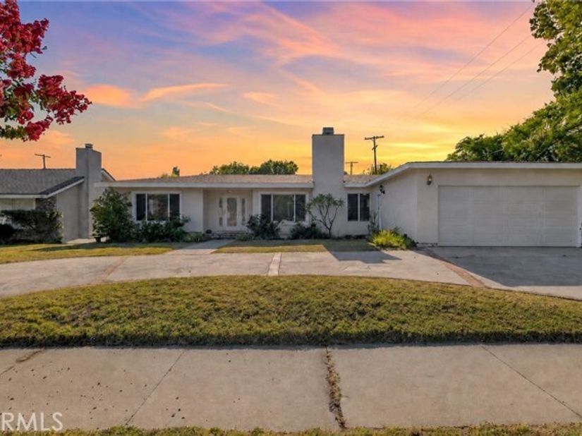 10037 Louise, Northridge (los Angeles) CA 91325