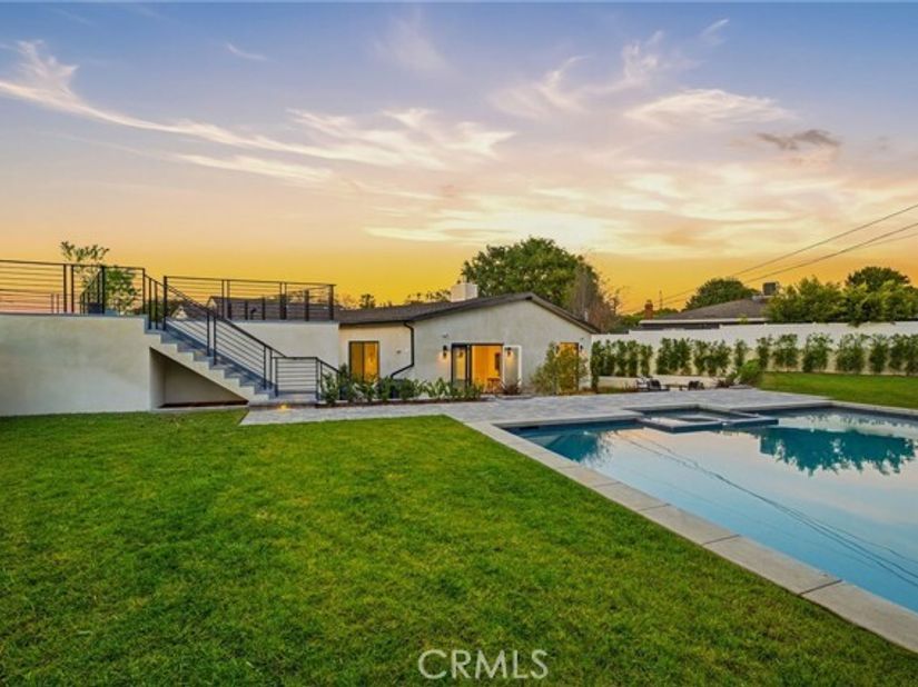 5110 Orange, Los Angeles CA 90008