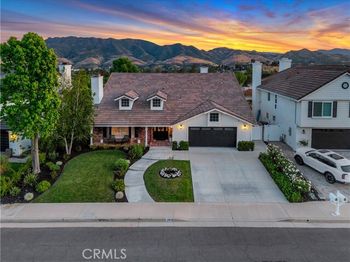 5879 Ridgebrook