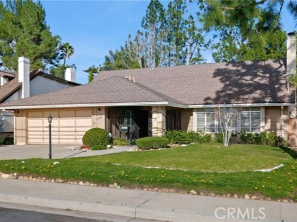 12104 Woodley Avenue, Granada Hills (los Angeles) CA 91344