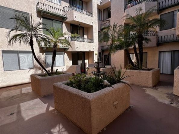 28004 S Western Ave 120, San Pedro (los Angeles) CA 90732
