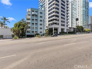 10336 Wilshire