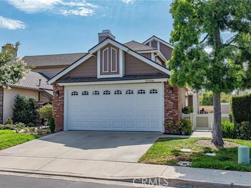 21056 Champlain, Lake Forest (el Toro) CA 92630