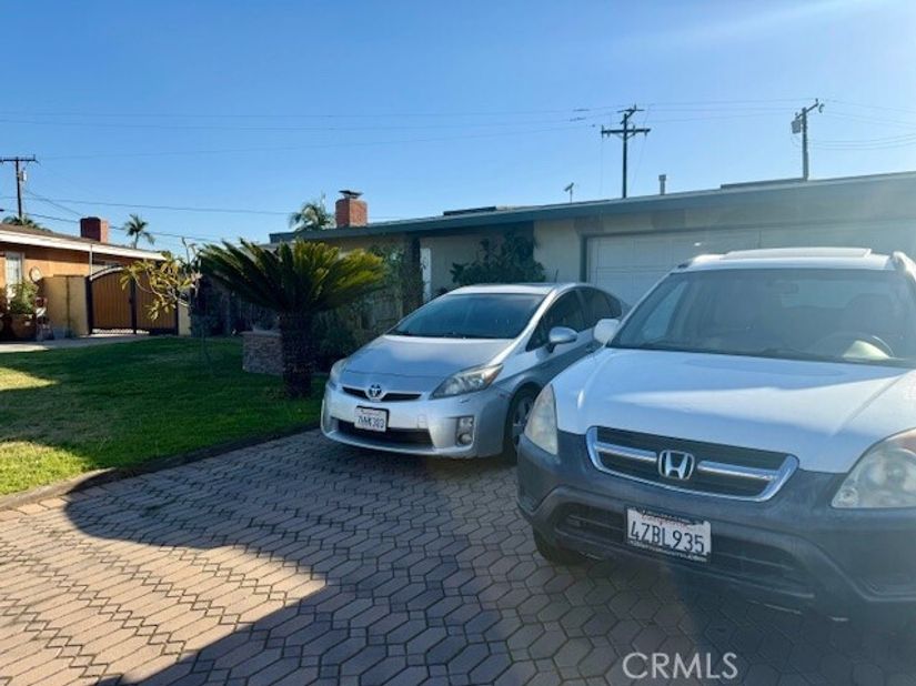 338 E Michelle, West Covina CA 91790