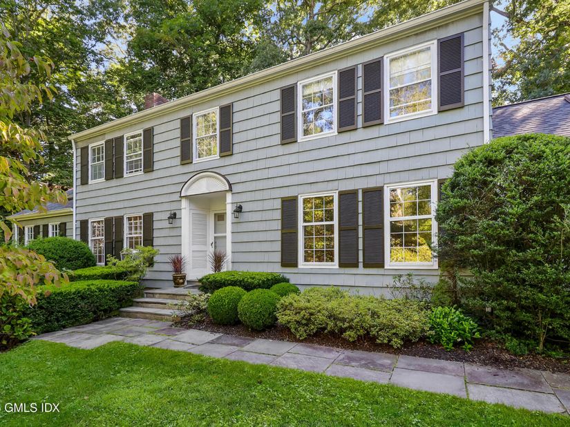 20 Rustic View Road, Greenwich CT 06830