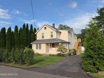 16 Raymond Street