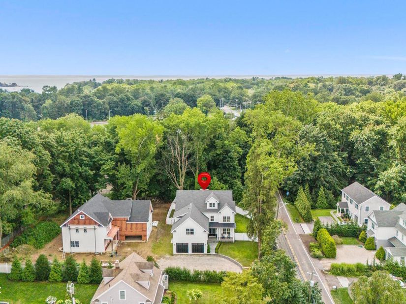 89 Indian Field Road, Greenwich CT 06830